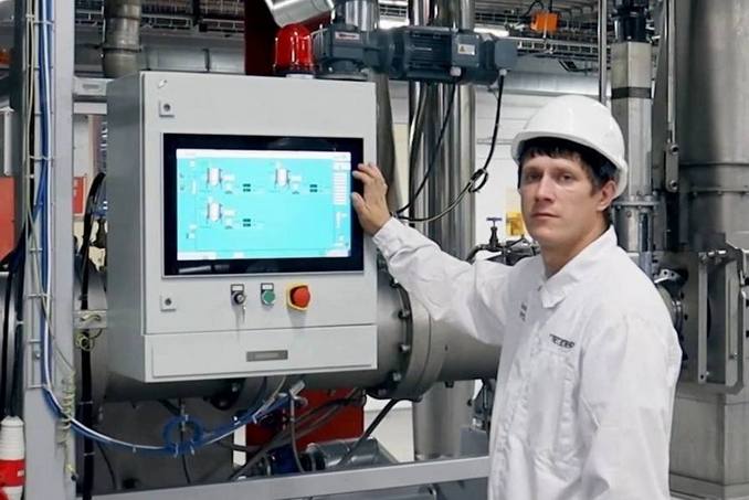 Сергей Панов поделился своим опытом работы в компании «Петэксперт» Сергей Панов поделился своим опытом работы в компании «Петэксперт»